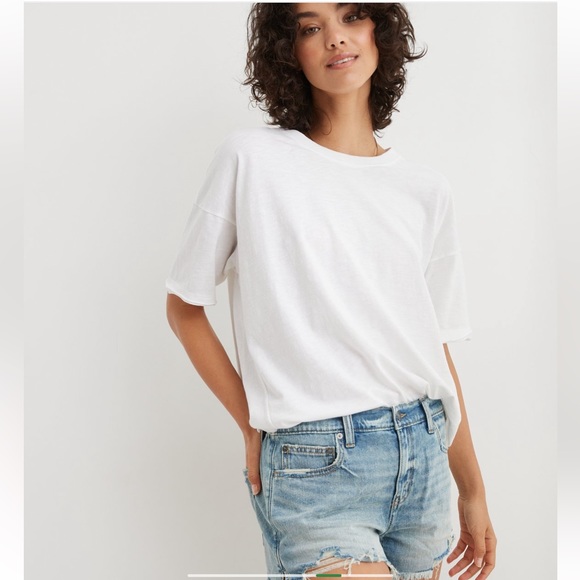 Aerie daydream slouchy distressed denim cut of shortS NO OFFERS. FINAL PRICE - Picture 2 of 9